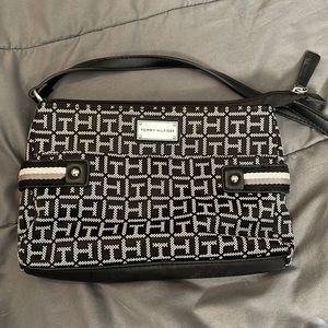 Tommy Hilfiger Purse